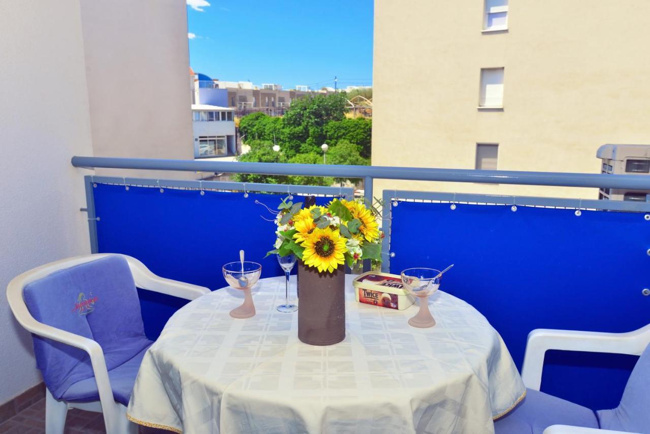 One Bedroom Apartment Terrace Parking Сплит Экстерьер фото